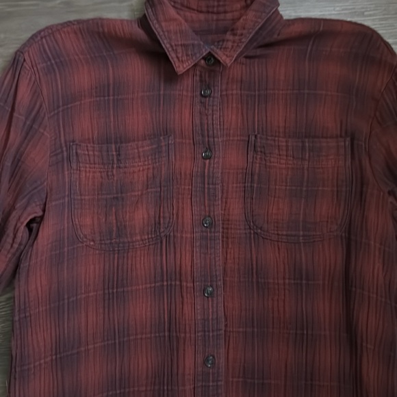 Oversized Button-down Shirt - Picture 9 of 11